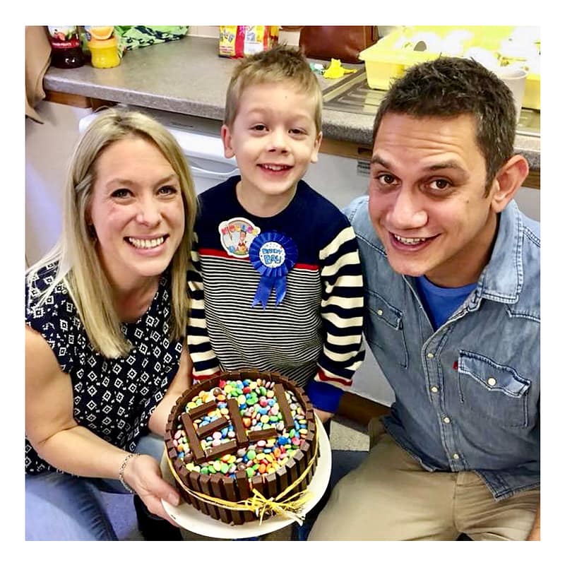 Happy families' feedback praising professional magic show in Cotswolds area